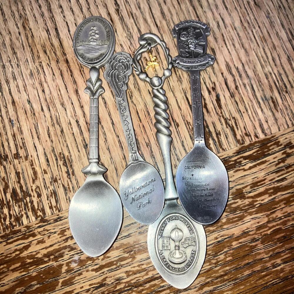 4 Vintage Assorted Collector Spoons Yellowstone Redwood California Old Faithful